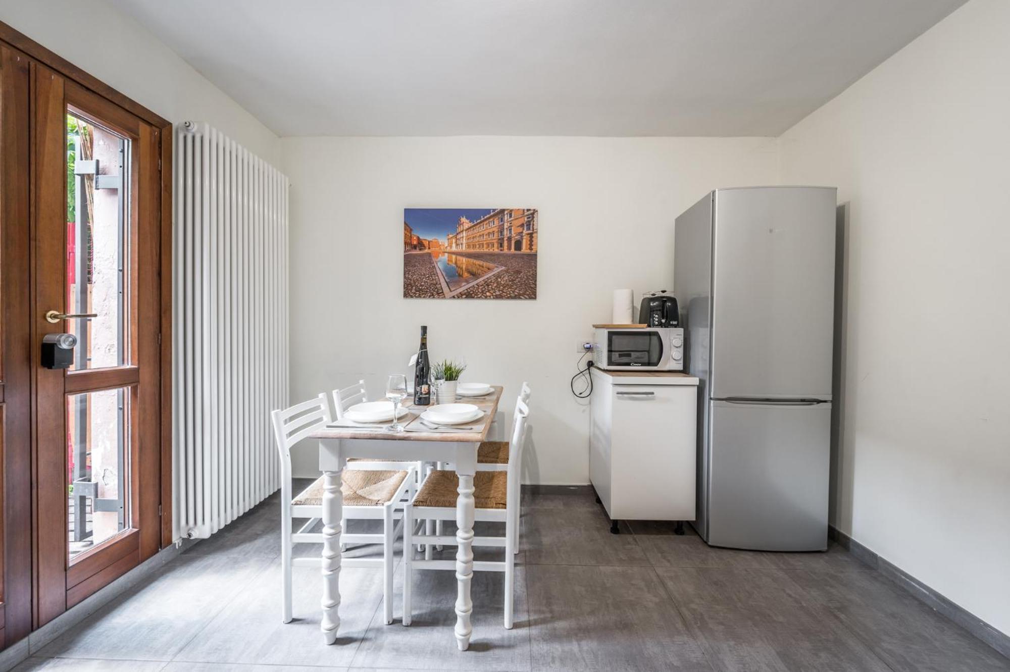 Apartament Modena Al Mulein - 2 Passi Dal Centro Con Parcheggio Zewnętrze zdjęcie